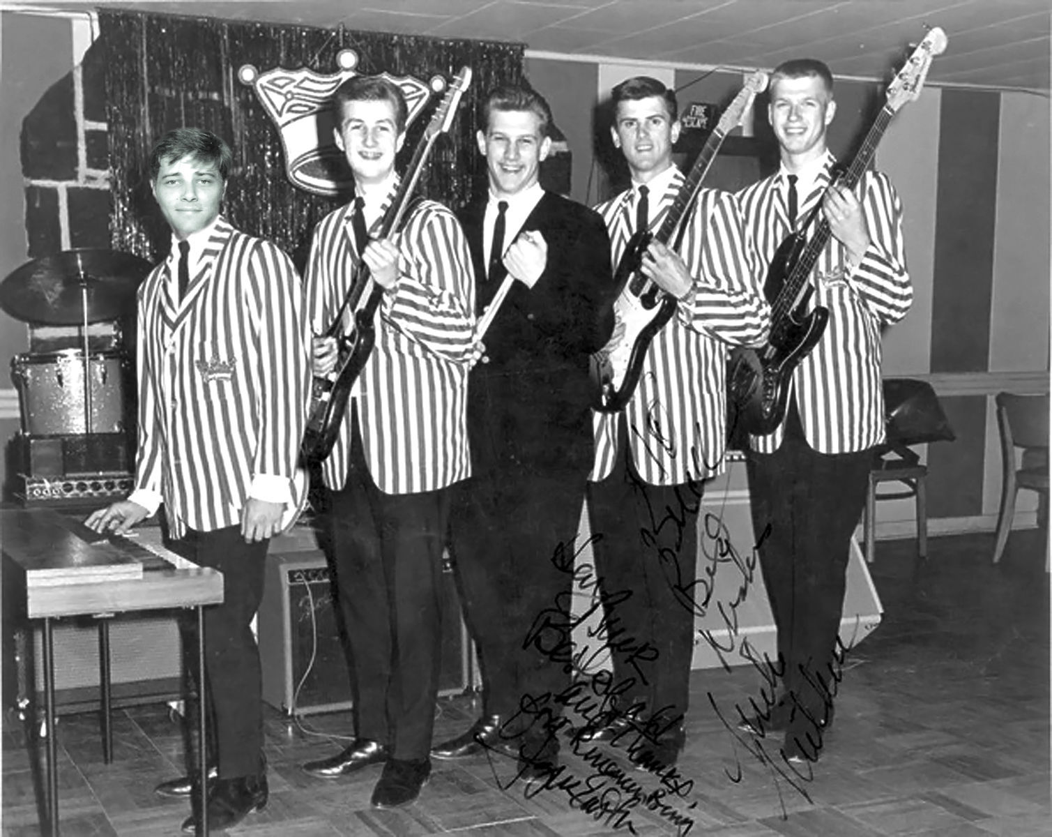 Mystery Band No. 6